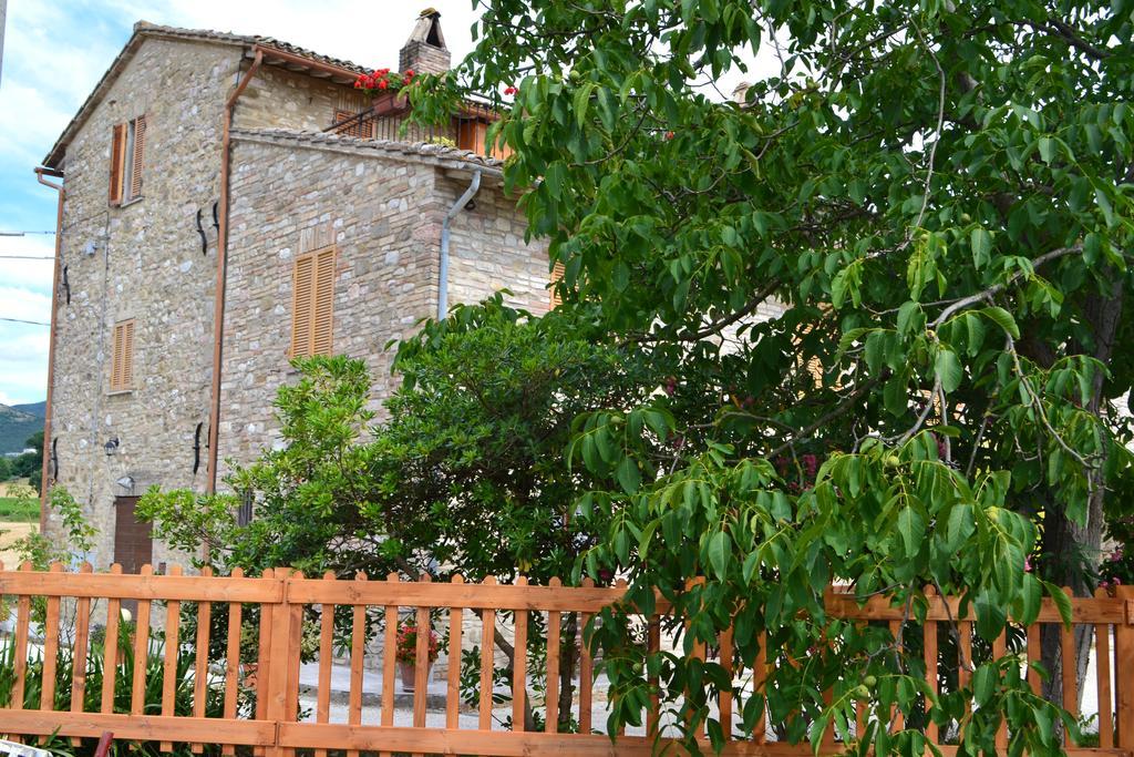 Camere I Monelli Assisi Luaran gambar
