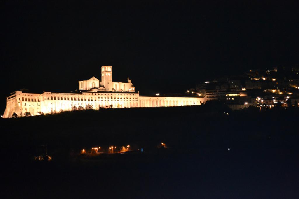 Camere I Monelli Assisi Luaran gambar